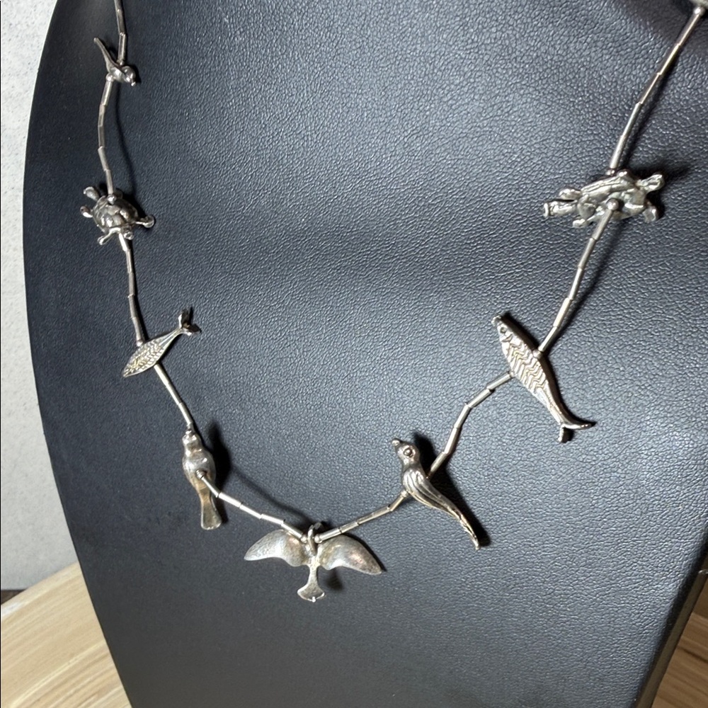 Vintage Native American Navajo Sterling Silver Fetish Necklace - Silver - Picture 2 of 5